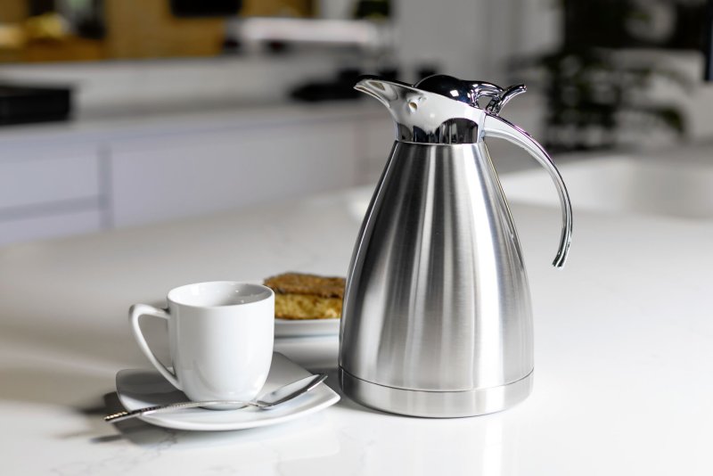 Isolierkanne "Luxury" (6)