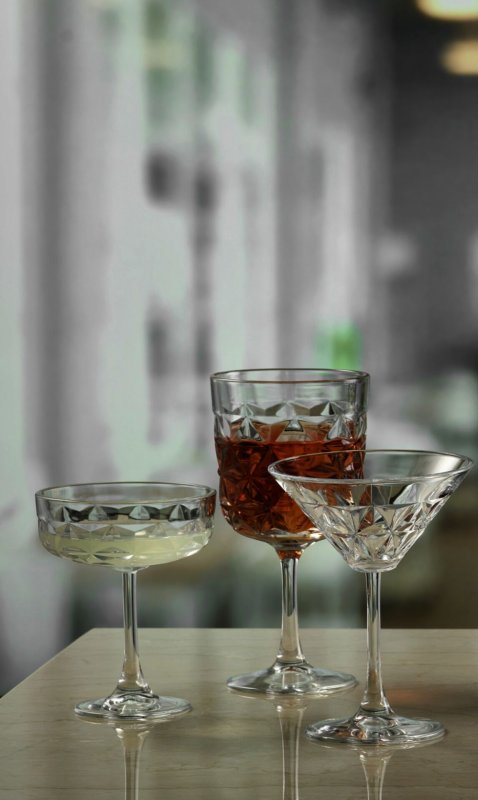 Glasserie "Estrella" Martiniglas 220ml (7)